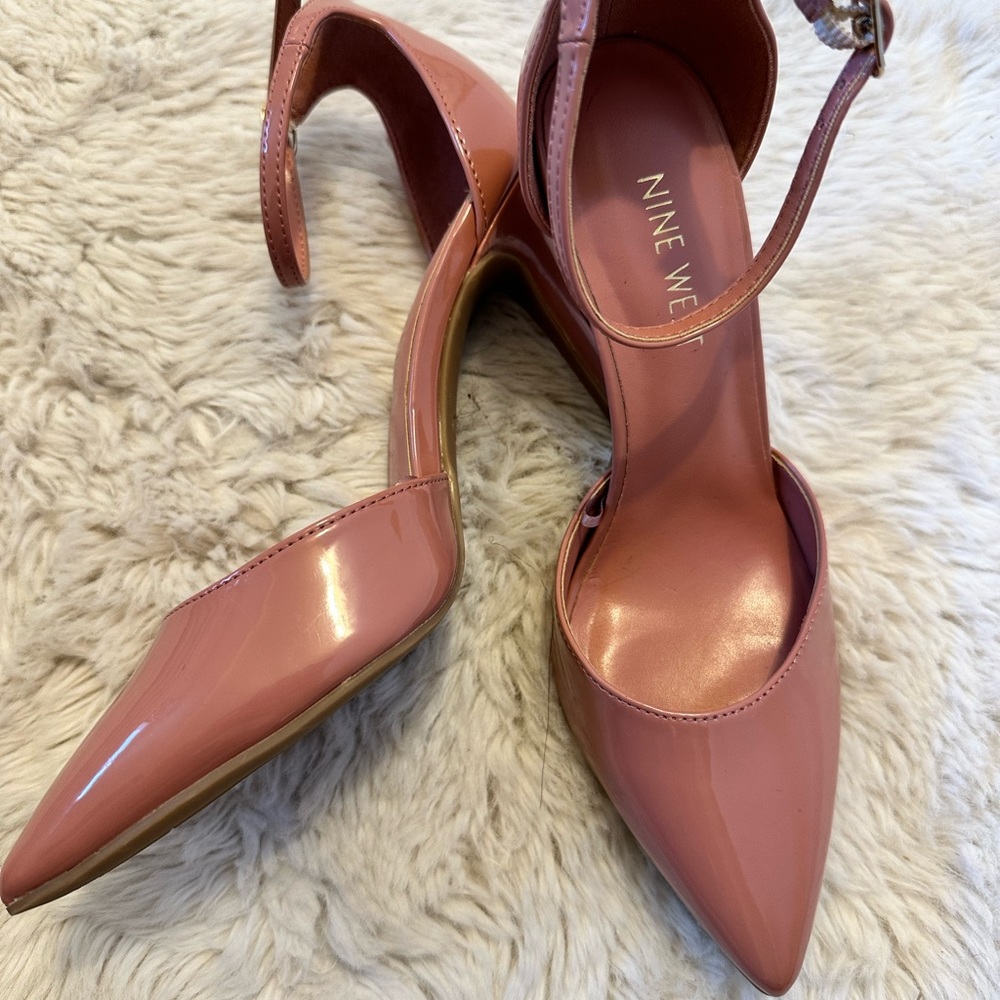NineWest Rose pink women's pumps 5.5 in Great conditions!
